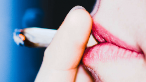 Nehezebb dohányosként párt találni? Nem biztos.